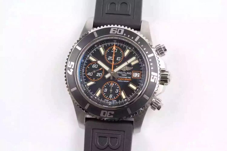 Breitling SuperOcean Chronograph A13341 - Click Image to Close