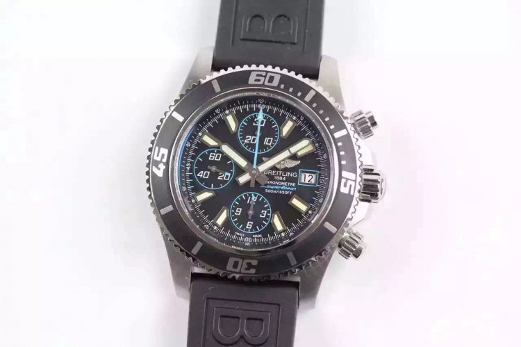 Breitling SuperOcean Chronograph A13341 - zum Schließen ins Bild klicken