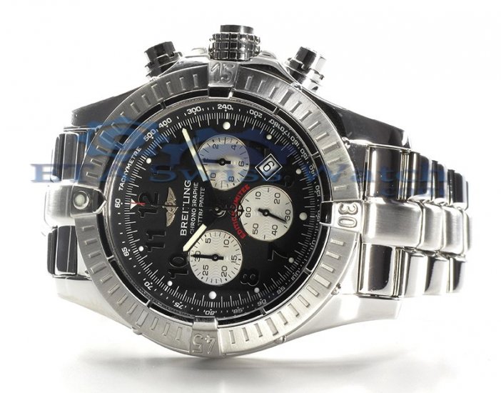 Breitling Chrono Avenger A69360