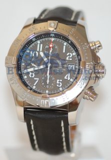 Breitling Avenger Скайленд A13380